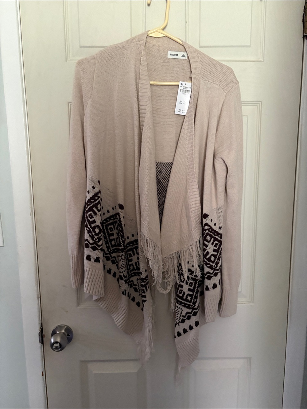 Hollister Cream Open Fringe Cardigan with Black Geometric Trim